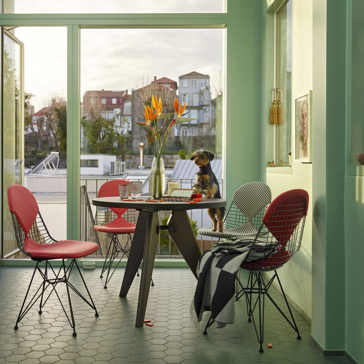 Vitra Guéridon Table runder Besprechungstisch / Esstisch Holz