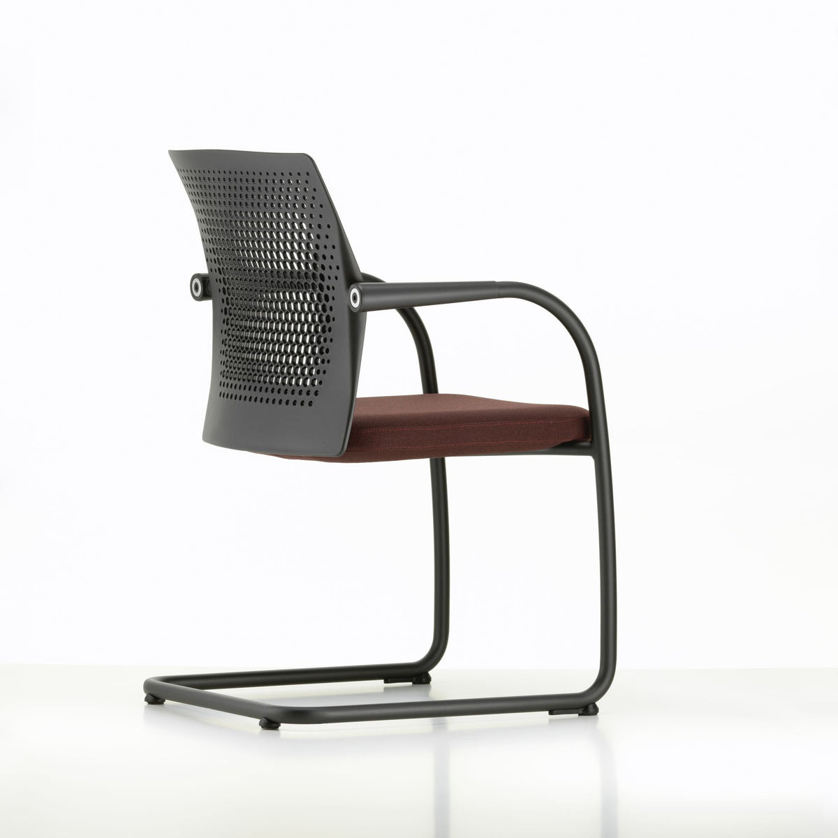 Vitra ID Visitor Air Freischwinger Kunststoffrücken gelocht wahlweise stapelbar