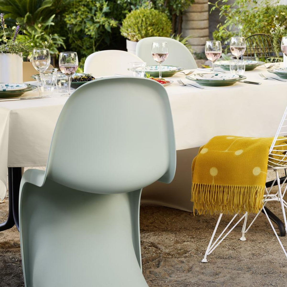Vitra Panton Chair Stuhl neue Höhe gefärbtes Polypropylen Kunststoff
