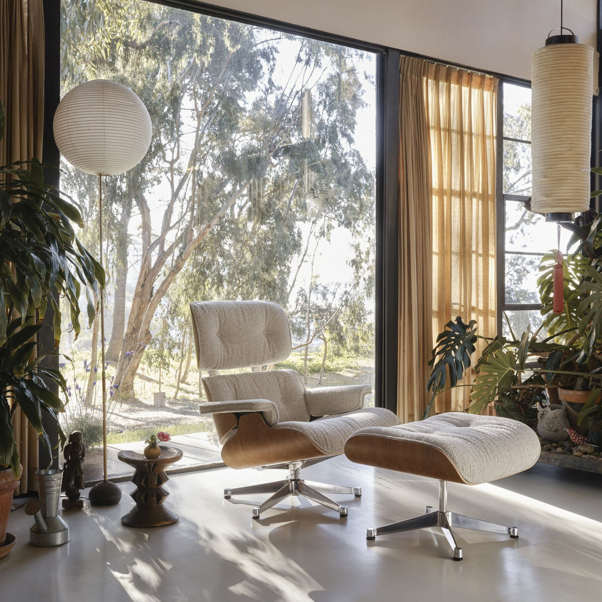 Vitra Eames Ottoman für Lounge Chair Hocker einzeln Stoff / Leder & Furnier