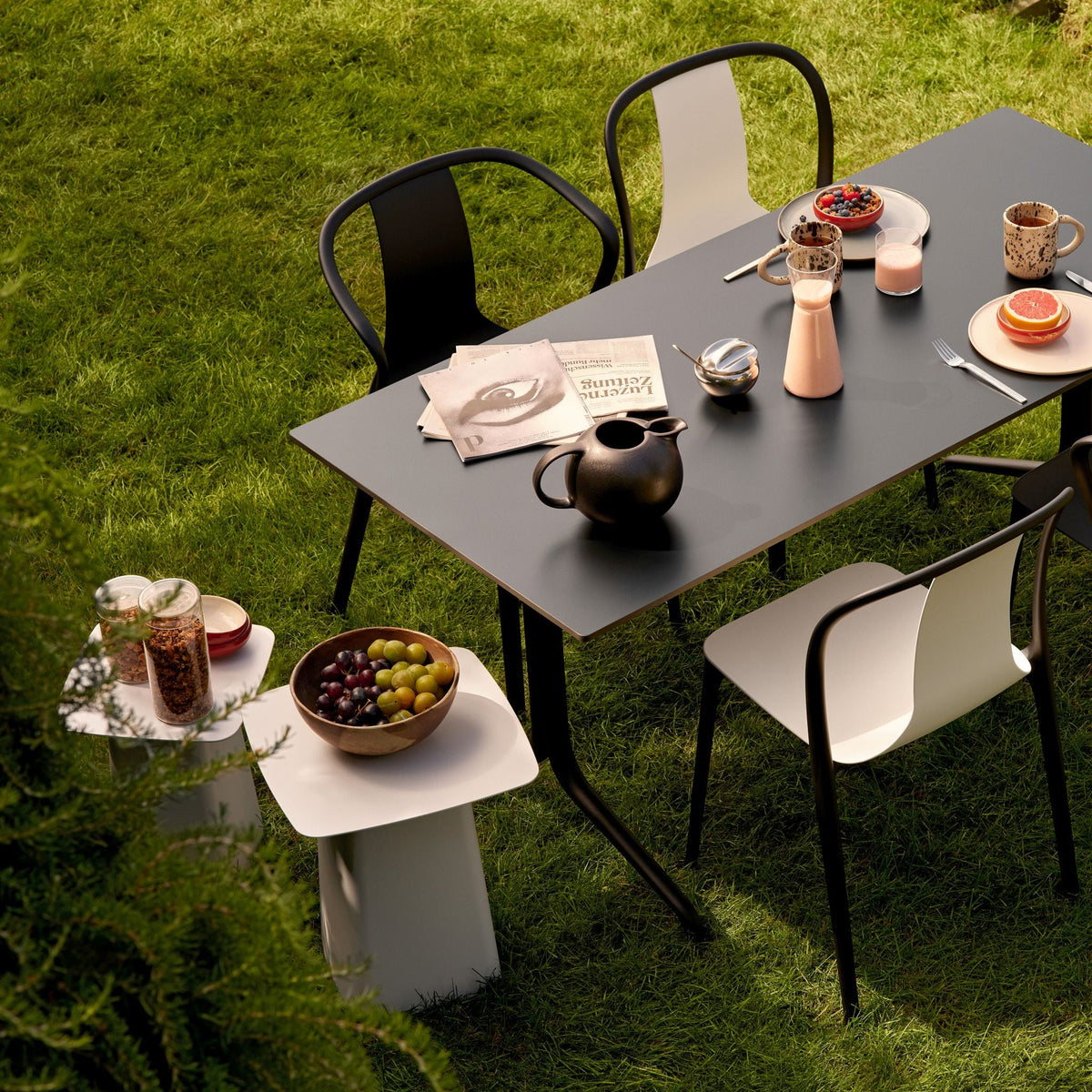 Vitra Metal Side Table Beistelltisch Metall Indoor & Outdoor