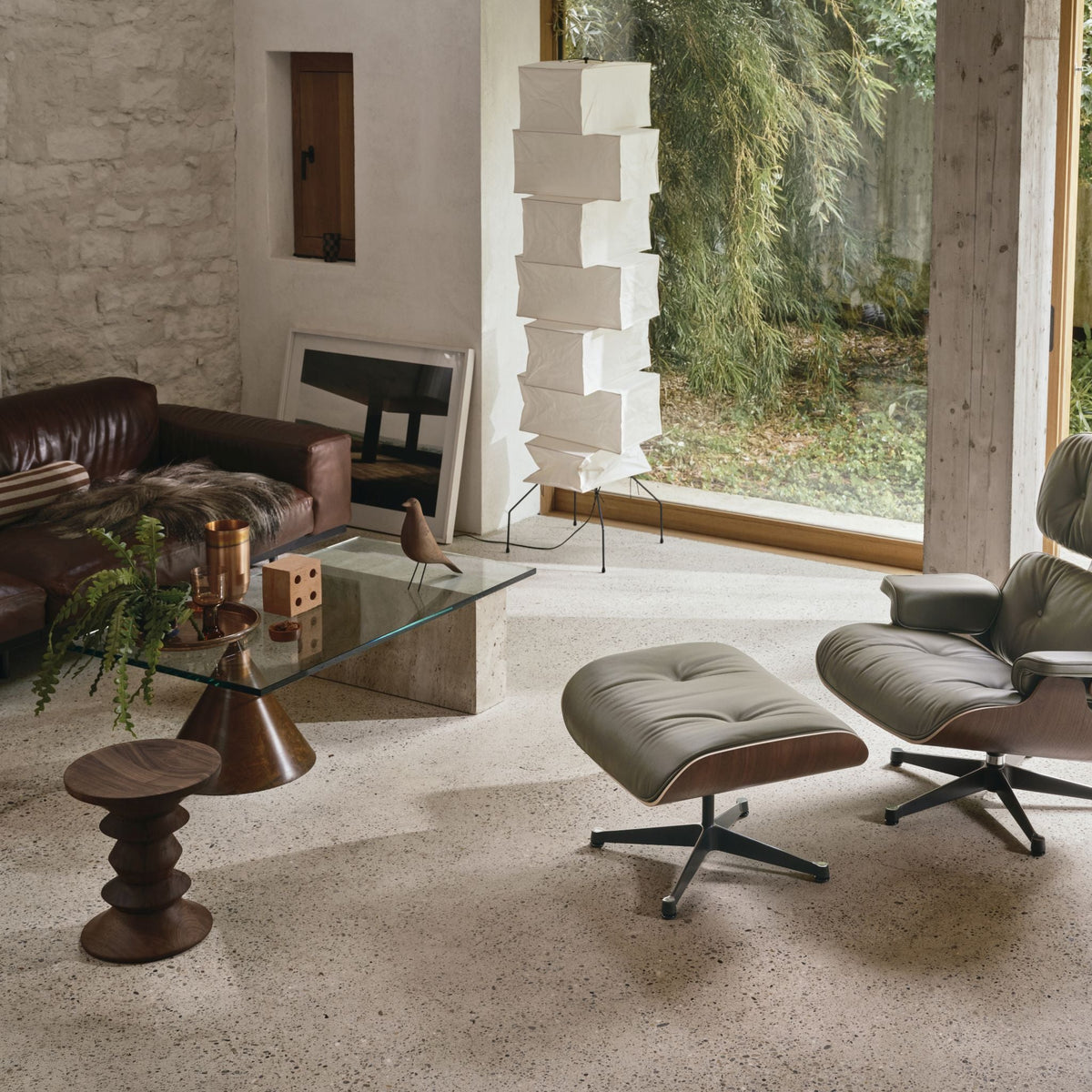 Vitra Stools Charles & Ray Eames Hocker Beistelltisch Skulptur