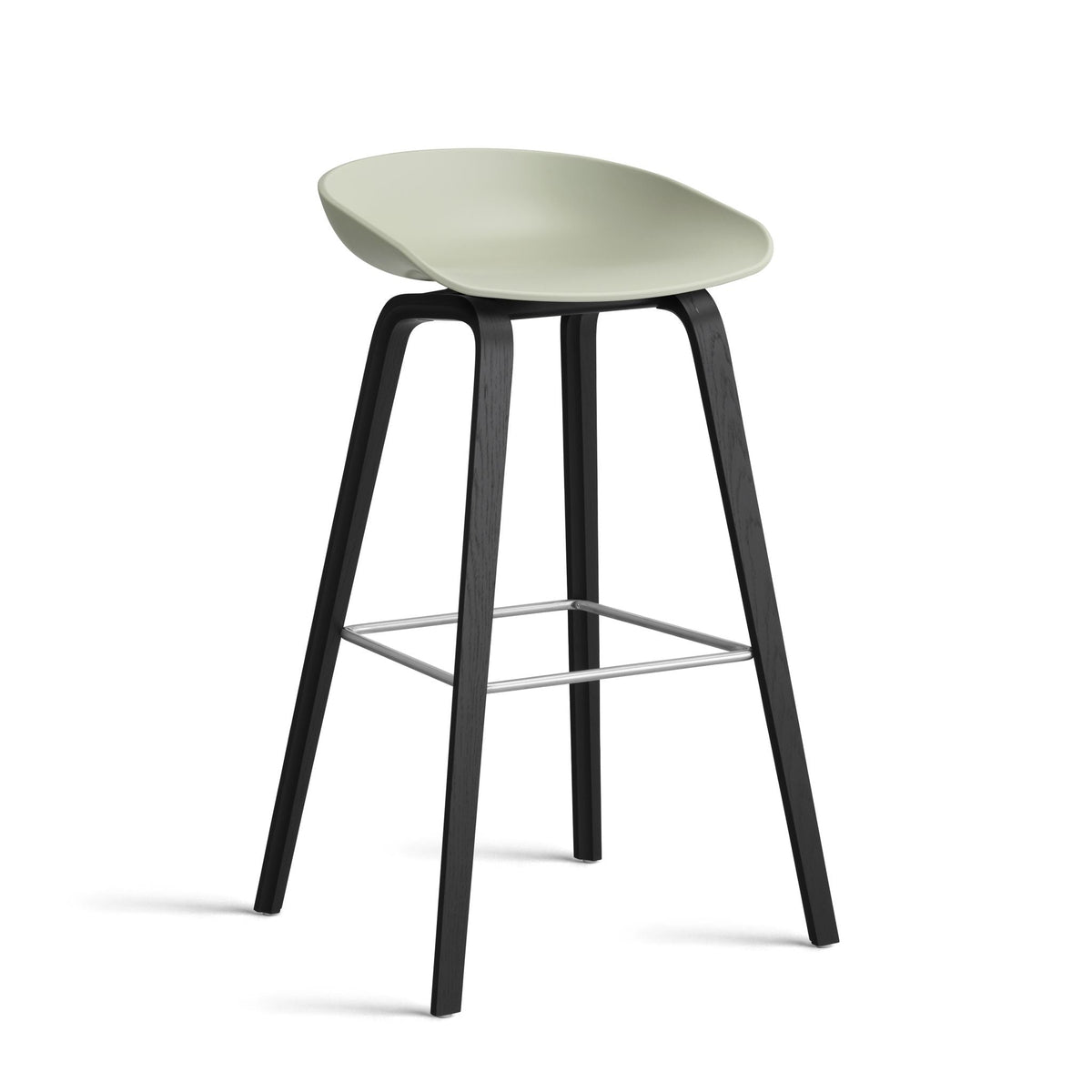 Hay AAS 32 Barhocker – Sitz Kunststoff recycelt Gestell Eiche/Nussbaum