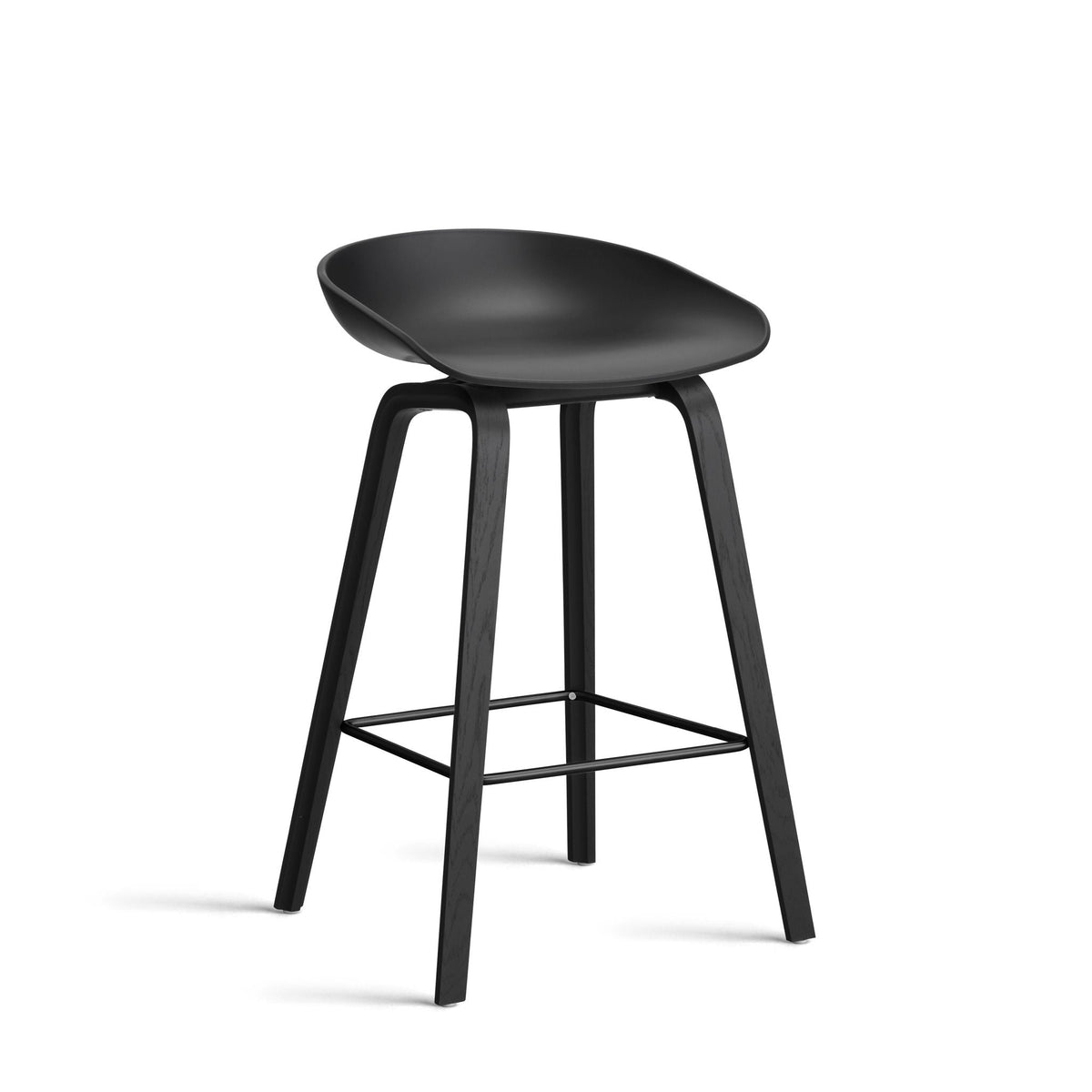 Hay AAS 32 Barhocker – Sitz Kunststoff recycelt Gestell Eiche/Nussbaum