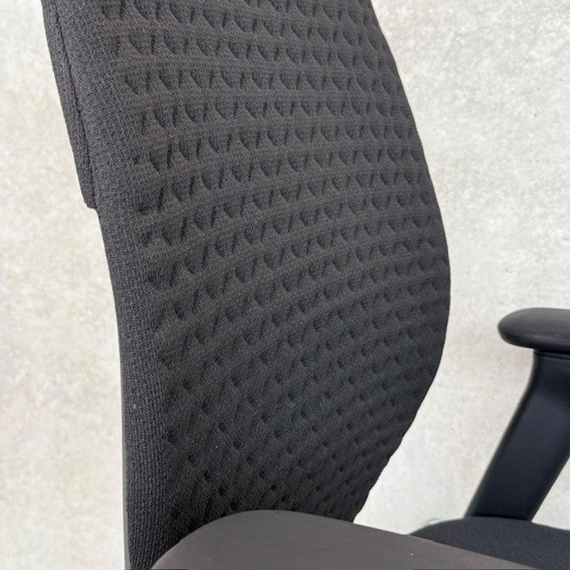 Vitra ACX Soft Bürostuhl Sitz gepolstert Plano Rücken Softpolster Quilted Knit - Outlet