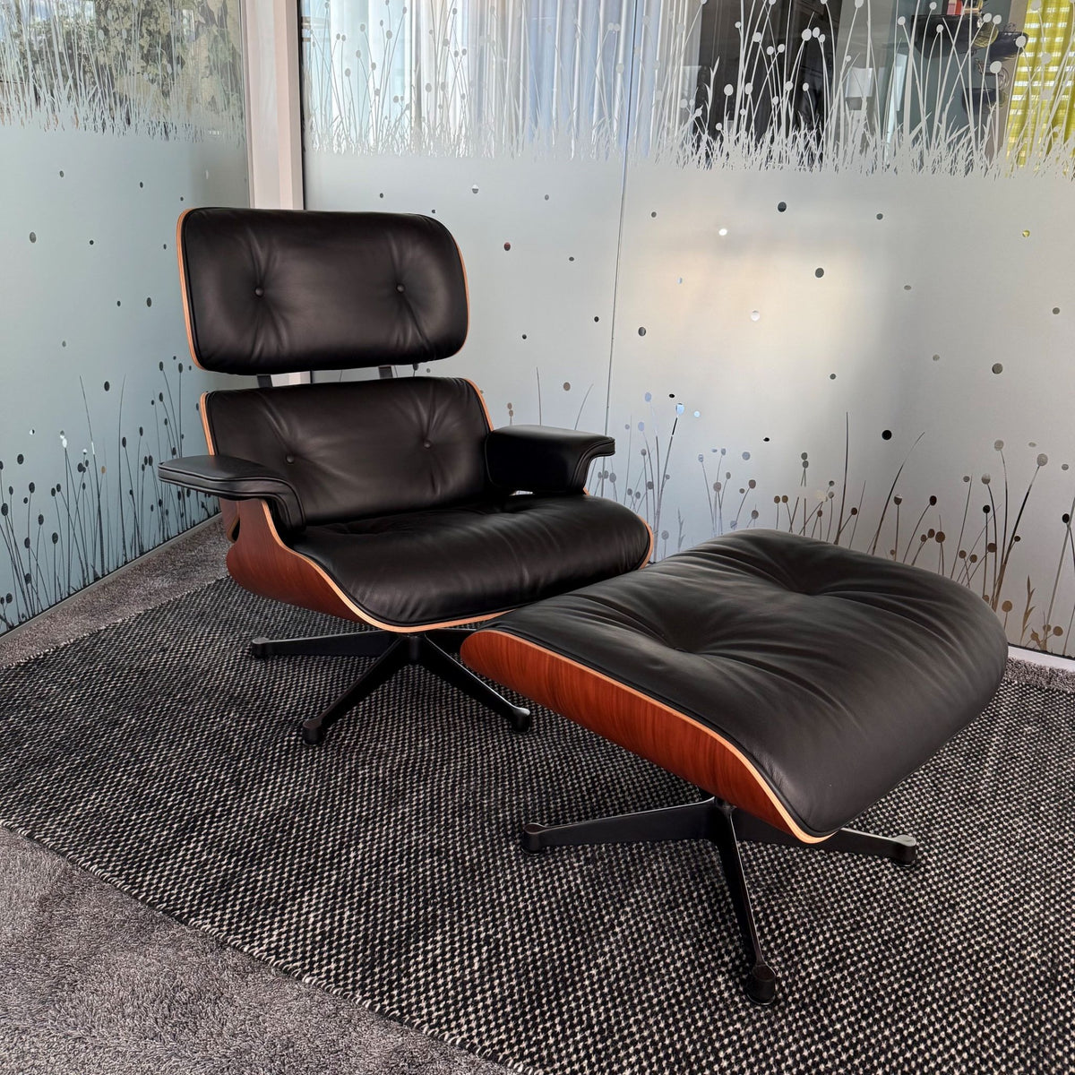 Vitra Eames Lounge Chair & Ottoman Sessel mit Hocker Leder/Palisander