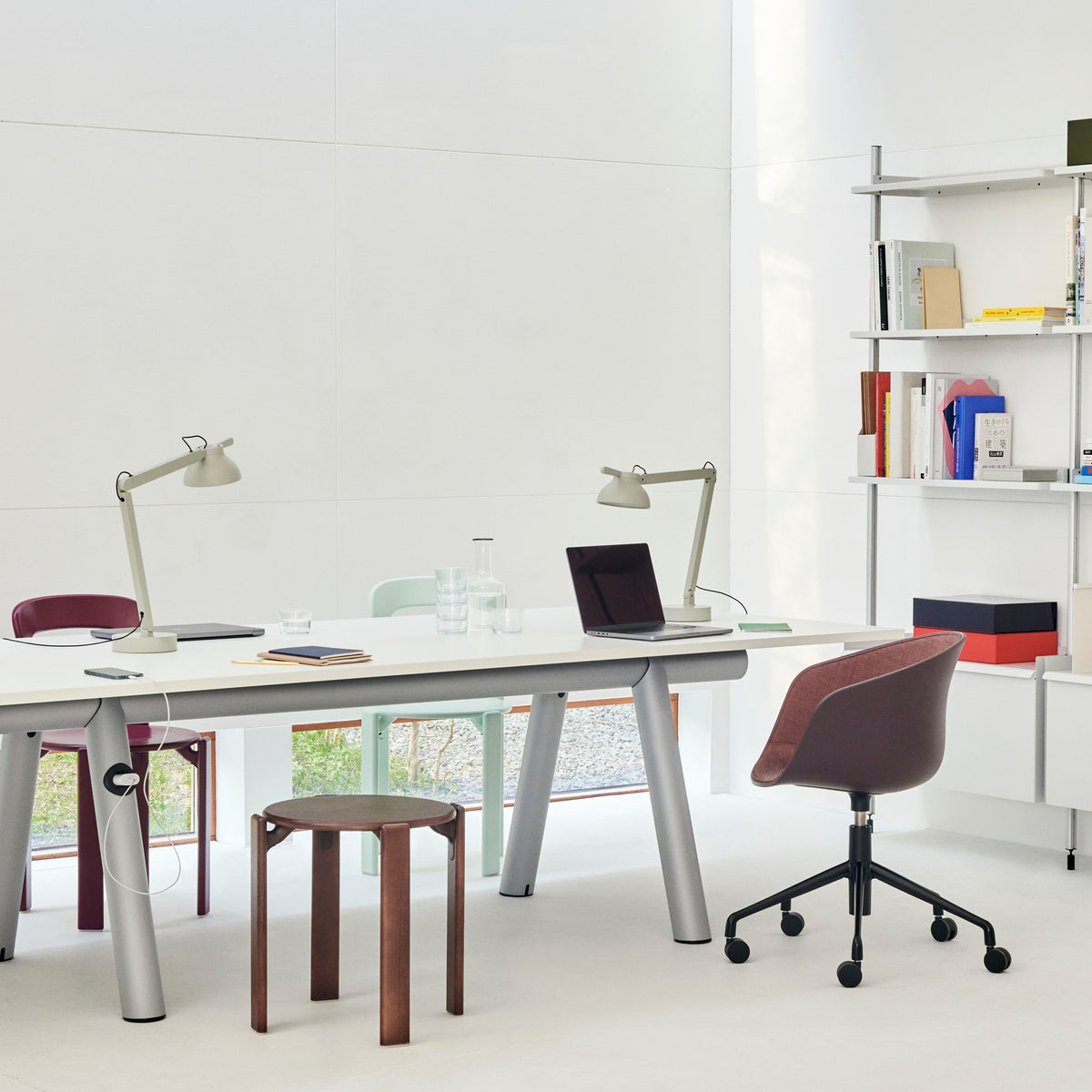 HAY Rey Stool Hocker Buche stapelbar wasserbasiert lackiert