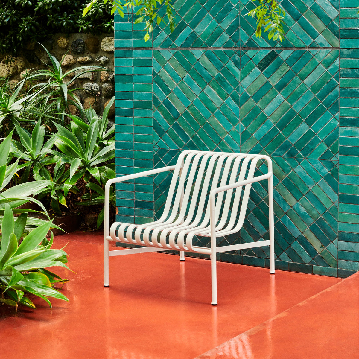HAY Palissade Lounge Chair Low Outdoor-Stuhl niedrig