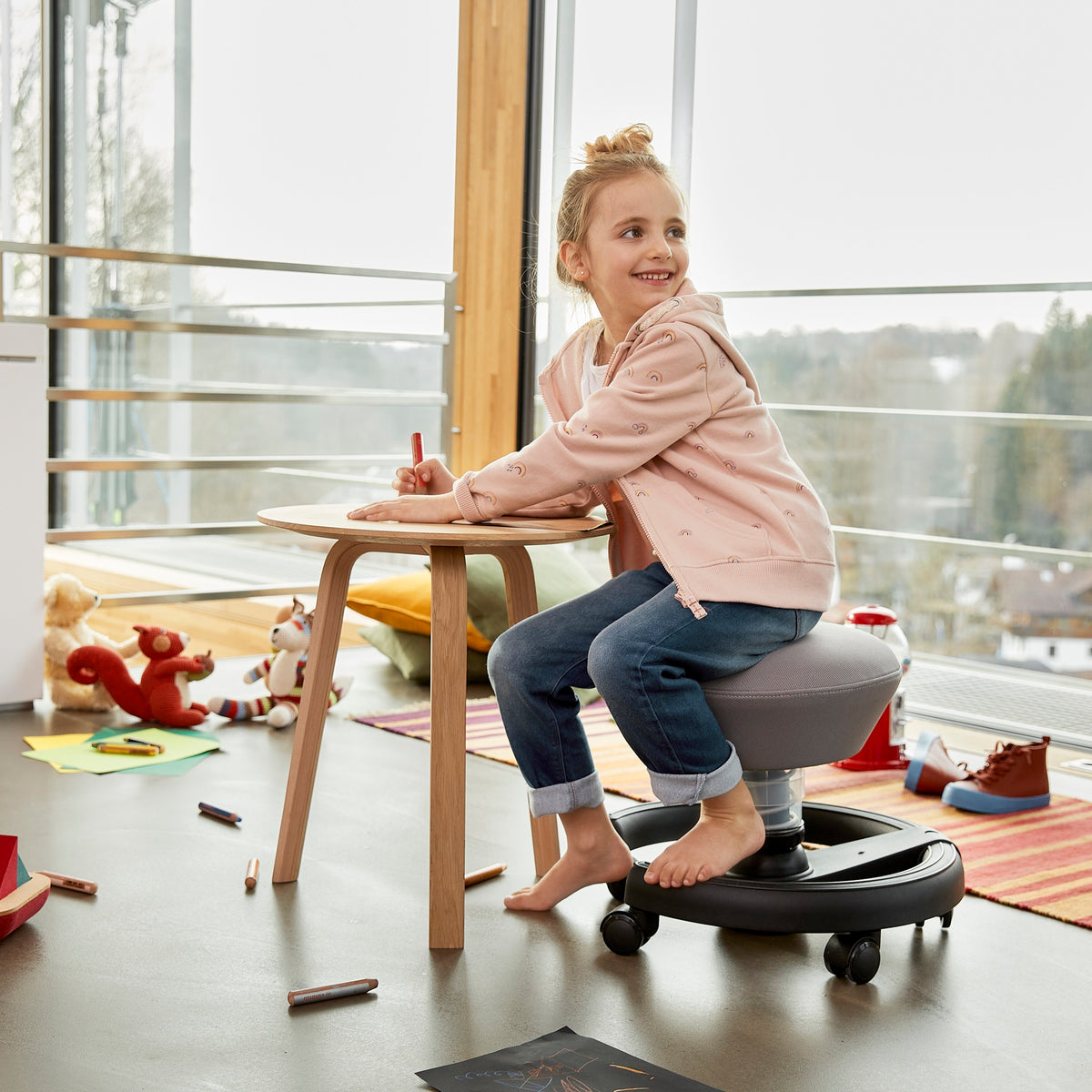Aeris Swoppster Kinderstuhl 3D Hocker blau Gestell weiß
