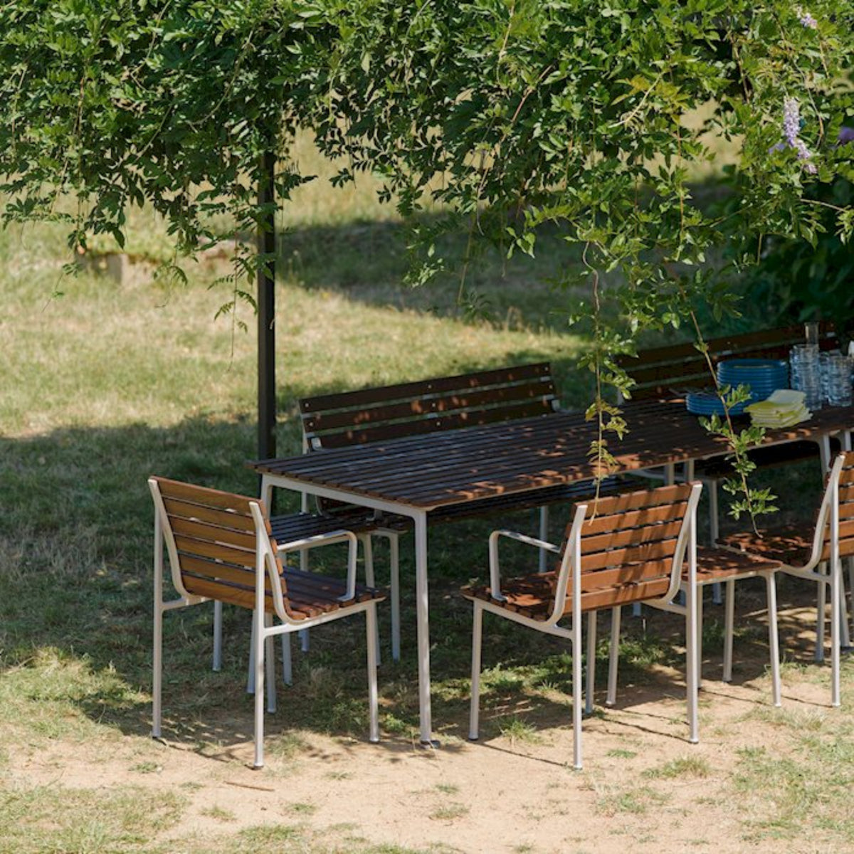 HAY Traverse Table Outdoor Tisch 140 x 83 cm Esche geölt / Aluminium