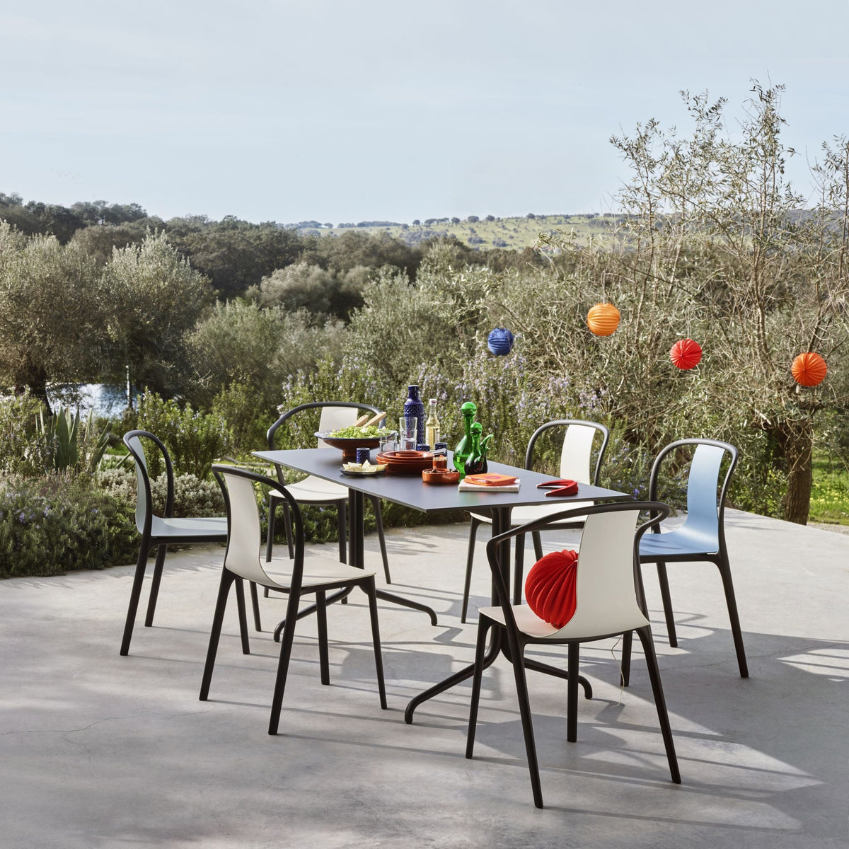 Vitra Belleville Chair Stuhl Kunststoff / Holz stapelbar Indoor & Outdoor