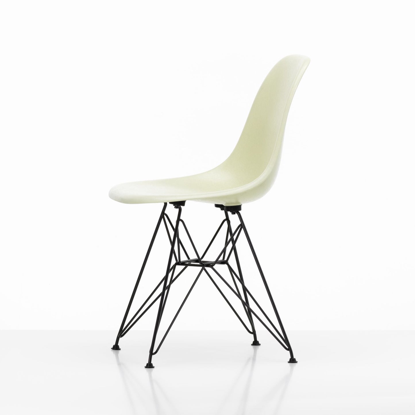 Vitra Eames Fiberglass Side Chair 4 Gestellvarianten & Sitzpolster optional