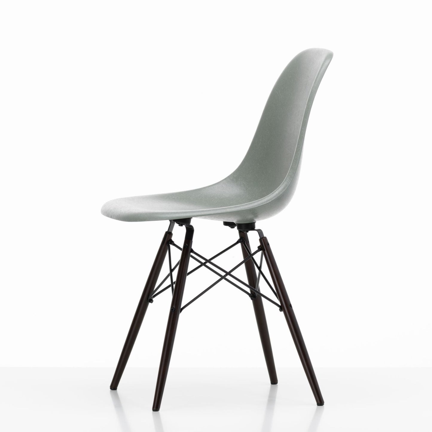 Vitra Eames Fiberglass Side Chair 4 Gestellvarianten & Sitzpolster optional