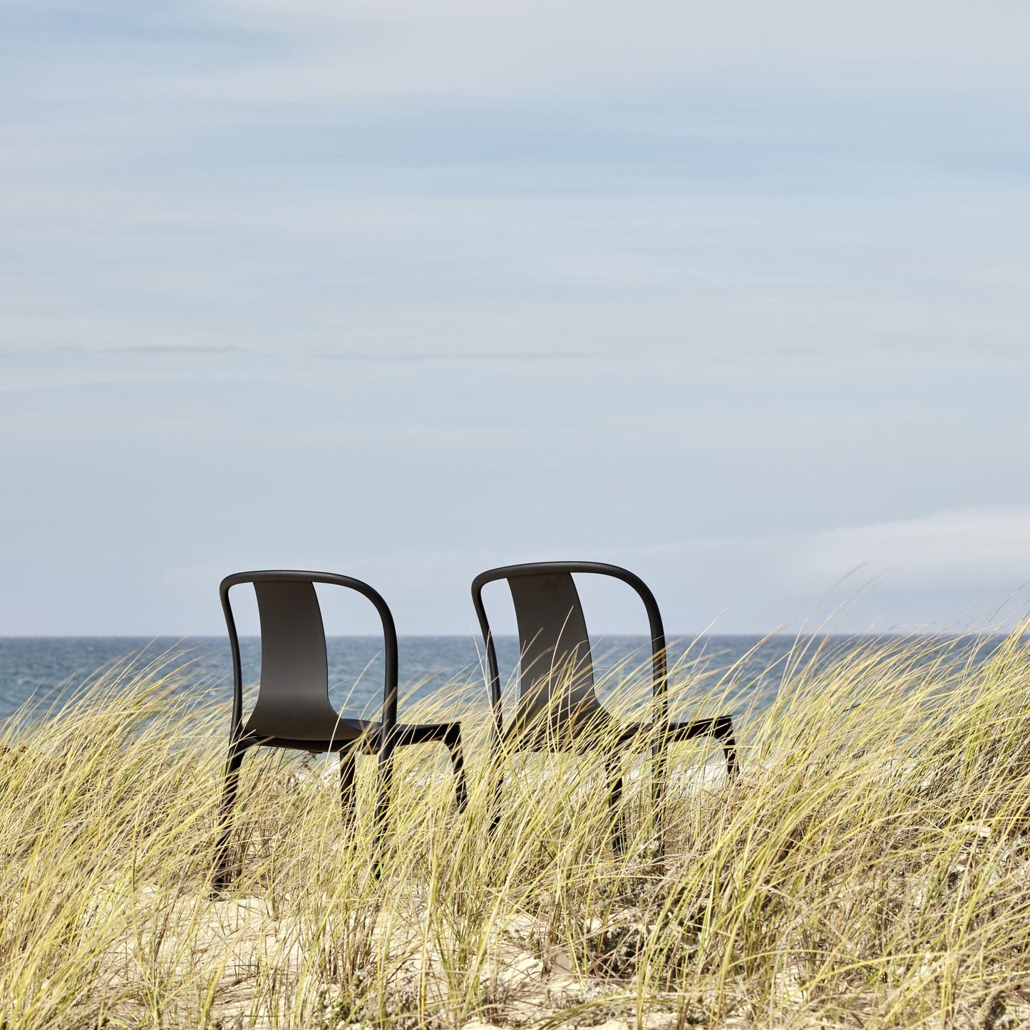 Vitra Belleville Chair Stuhl Kunststoff / Holz stapelbar Indoor & Outdoor