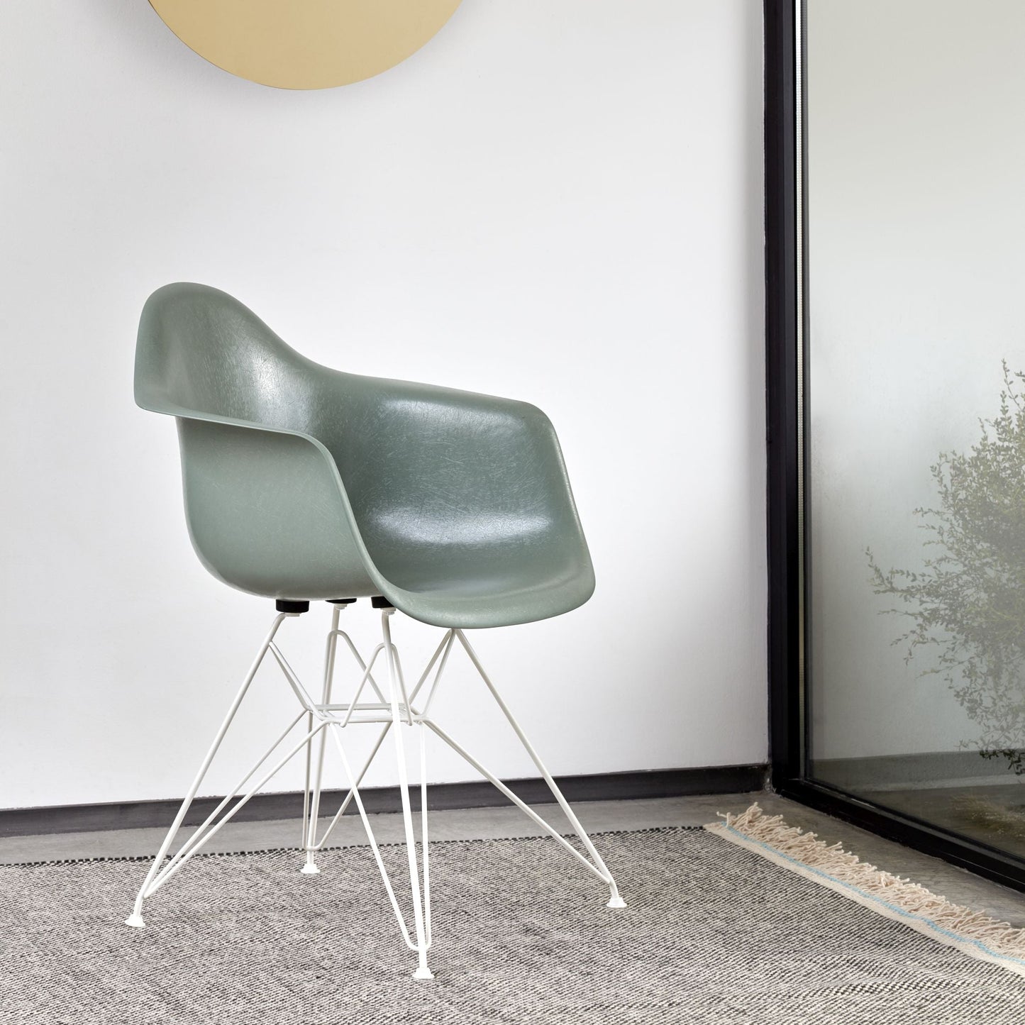 Vitra Eames Fiberglass Armchair 4 Gestellvarianten & Sitzpolster optional