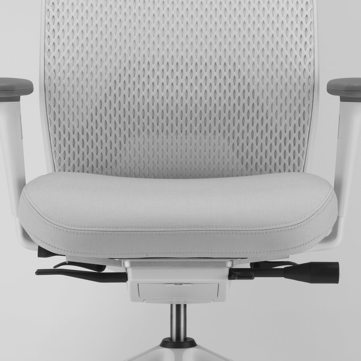 Vitra ID Mesh Bürostuhl mit Netzrücken Diamond Mesh Sitzbezug Volo