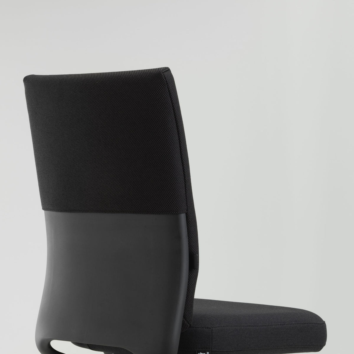 Vitra ID Soft Bürostuhl Sitz- und Rückenlehne gepolstert Bezug Volo
