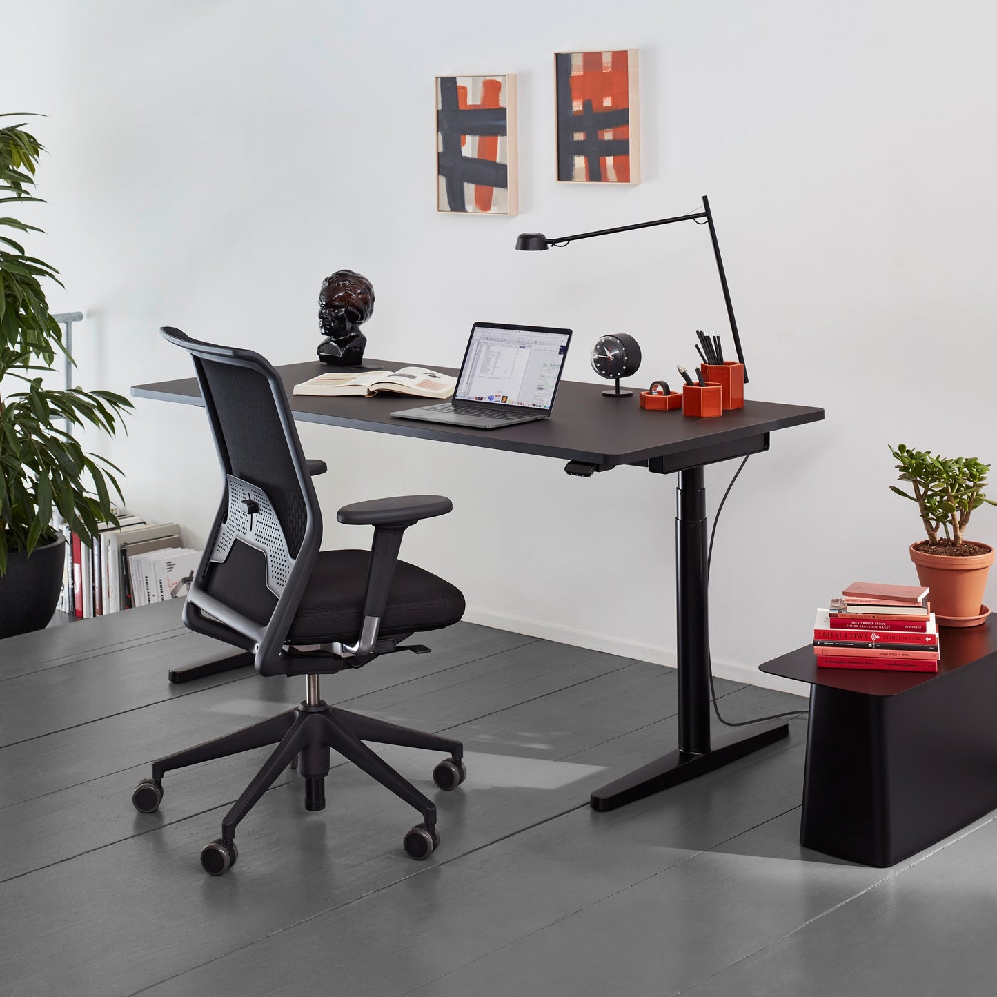 Vitra ID Mesh Bürostuhl mit Netzrücken Diamond Mesh Sitzbezug Volo
