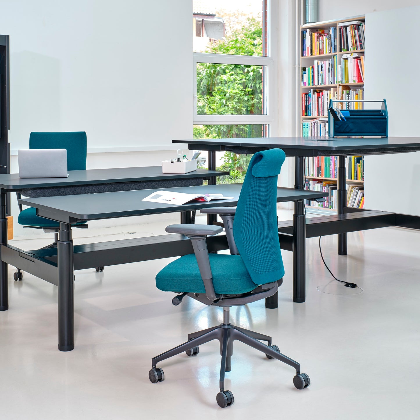 Vitra ID Cloud Bürostuhl Rücken Duo Knit Sitzbezug Plano