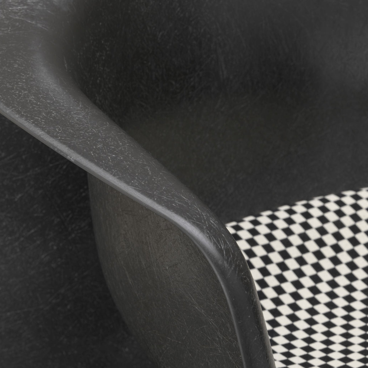 Vitra Eames Fiberglass Armchair 4 Gestellvarianten & Sitzpolster optional