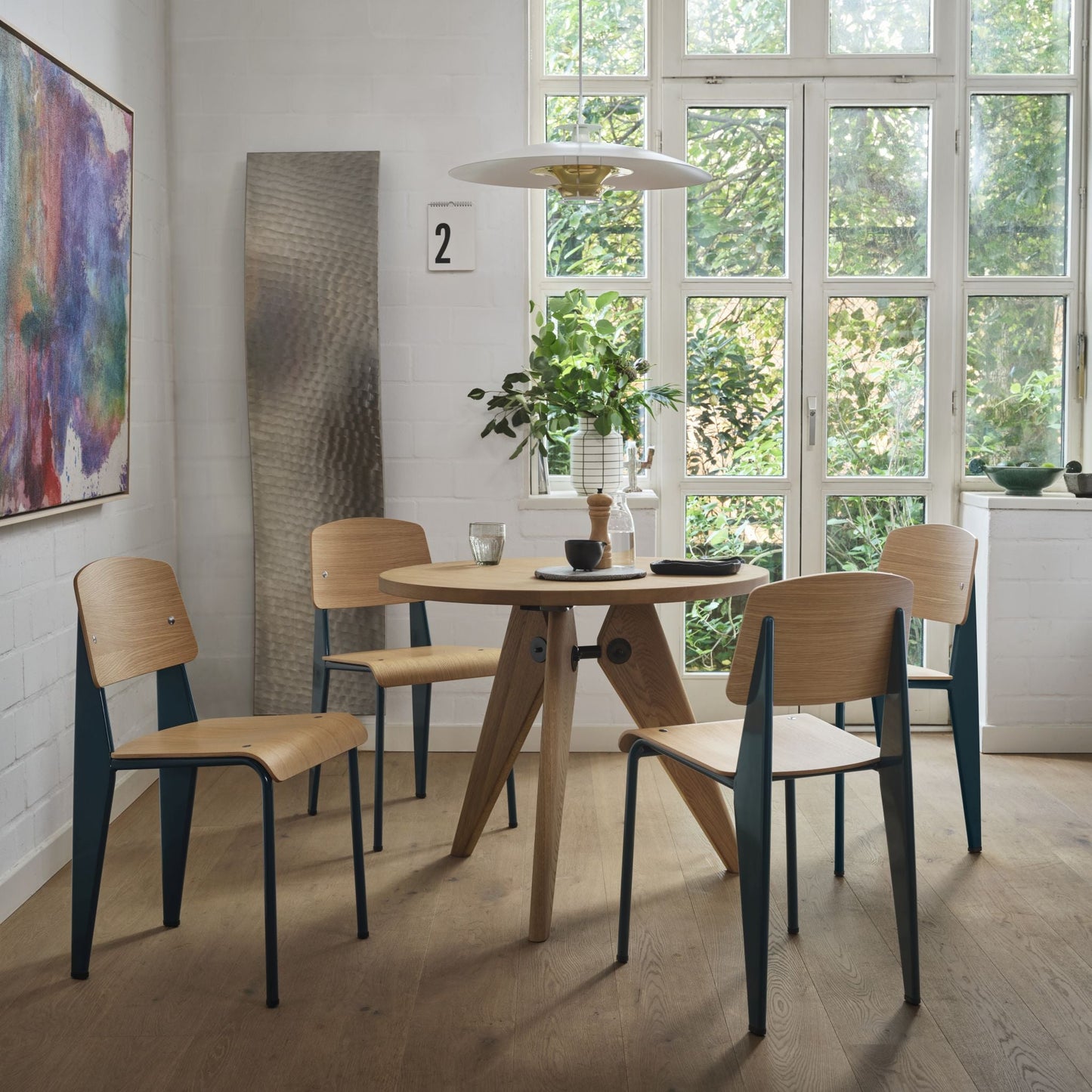 Vitra Guéridon Table runder Besprechungstisch / Esstisch Holz