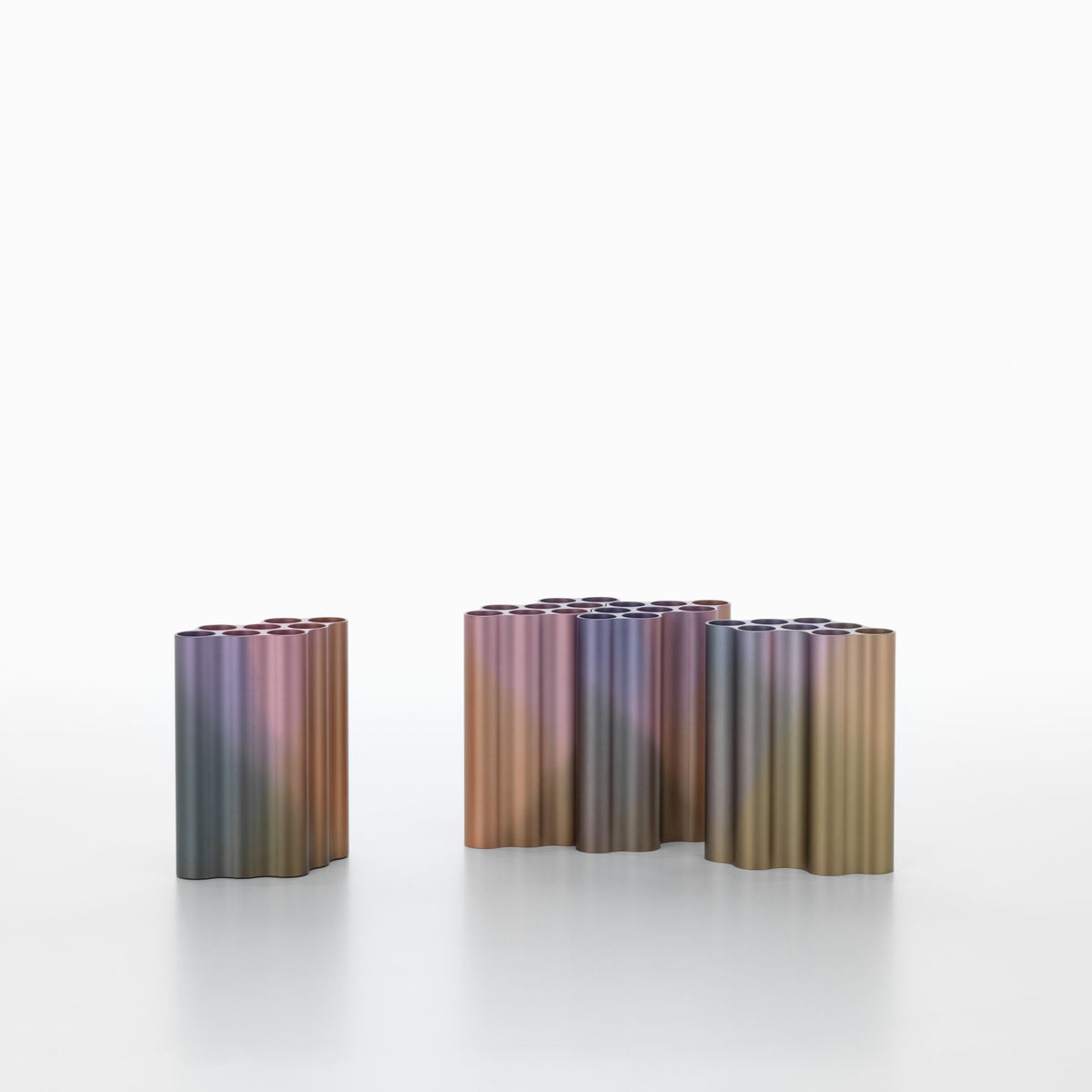 Vitra Nuage Vase métallique medium abstrait – Designvase mit skulpturalem Charakter