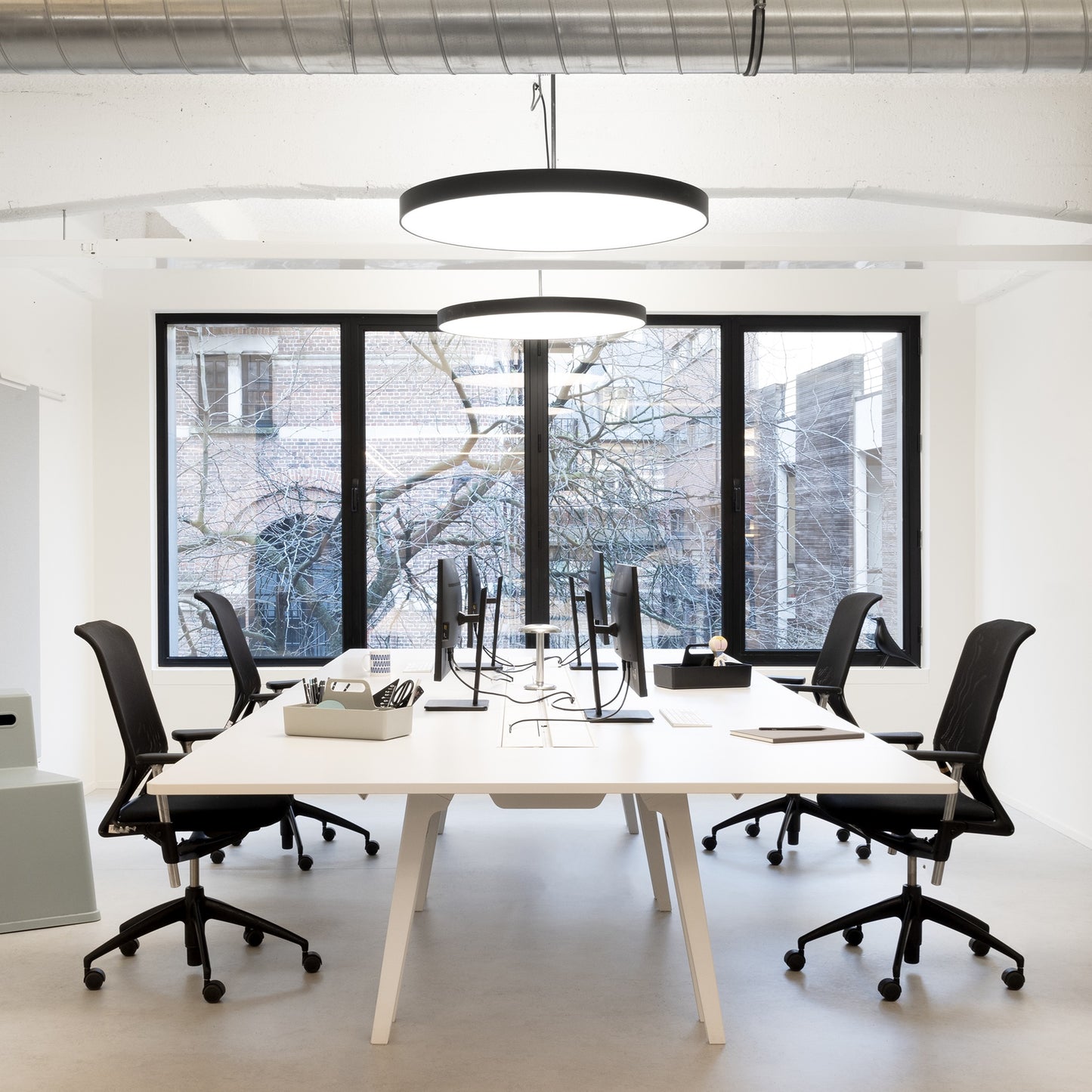 Vitra ID Mesh Bürostuhl mit Netzrücken Diamond Mesh Sitzbezug Volo