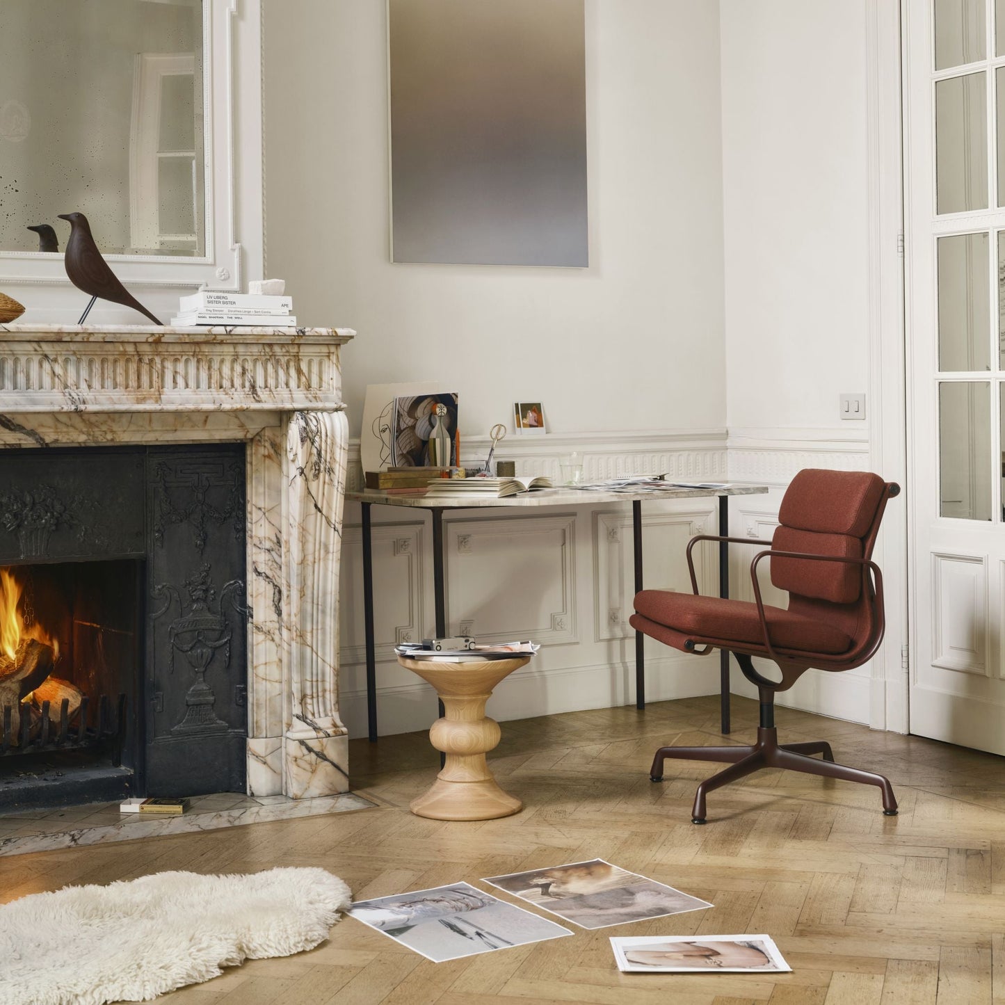 Vitra Stools Charles & Ray Eames Hocker Beistelltisch Skulptur