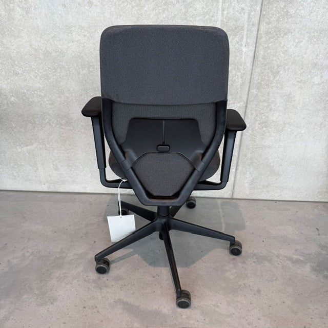 Vitra ACX Mesh Bürostuhl Sitz gepolstert Grid Knit Rücken Netz Knitted Mesh - Outlet