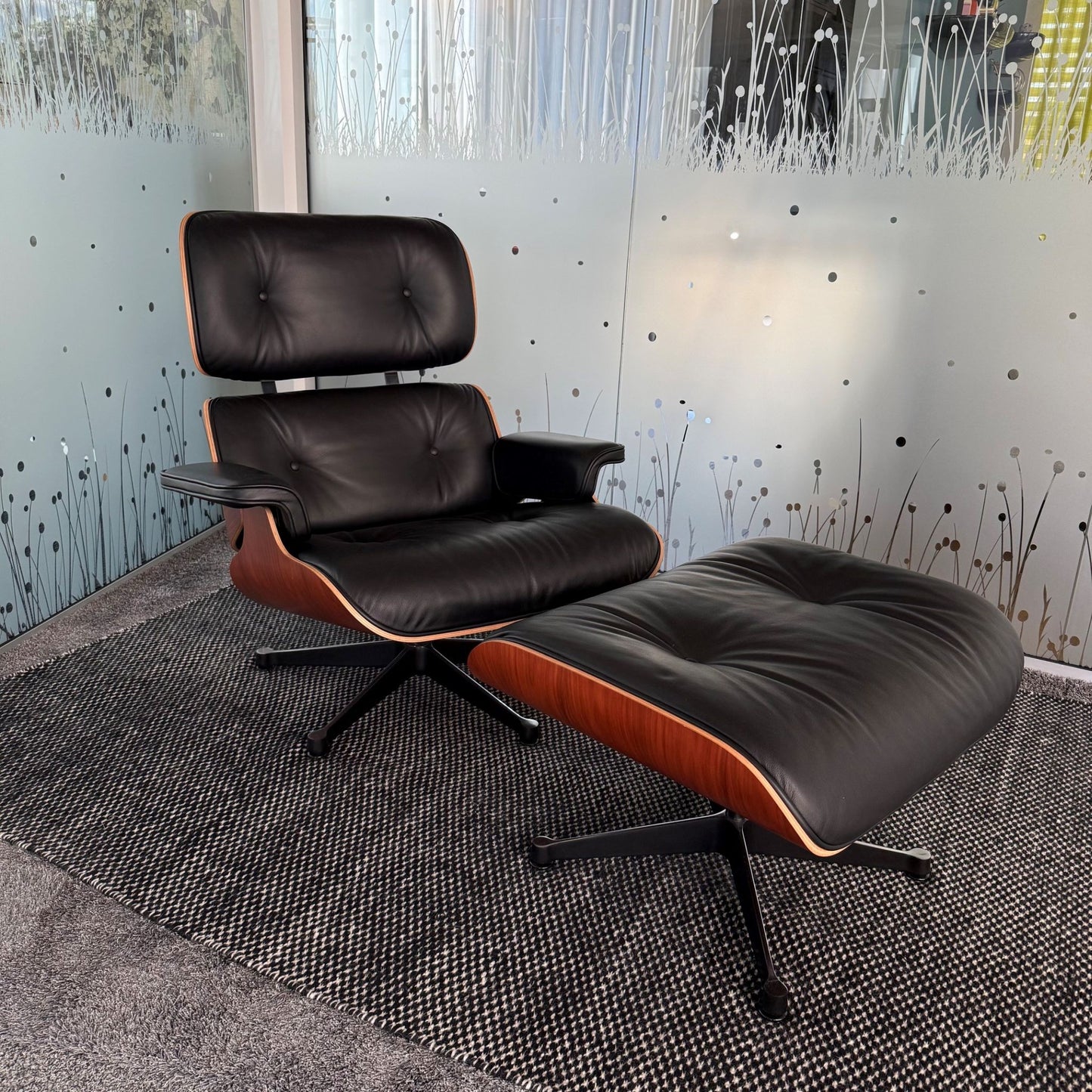 Vitra Eames Lounge Chair & Ottoman Sessel mit Hocker Leder/Palisander