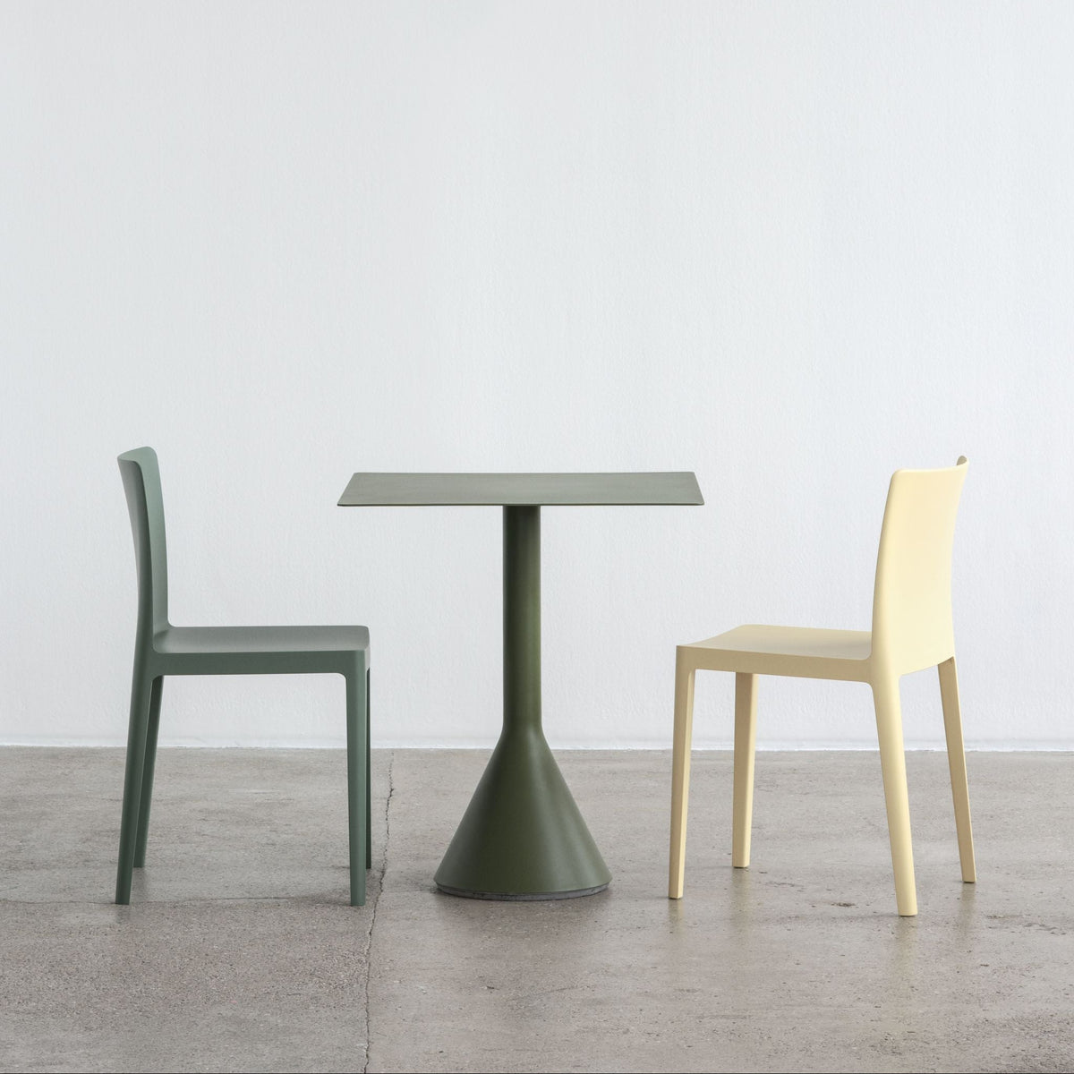 Hay ÉLÉMENTAIRE Chair Stuhl Kunststoff matt In- & Outdoor 2er Set
