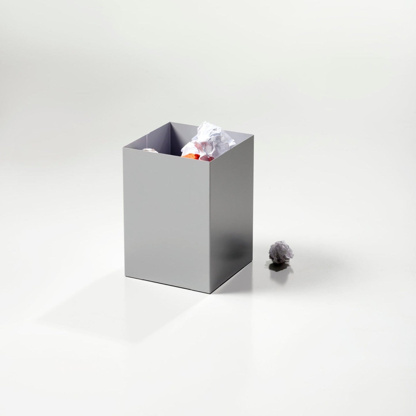 Cascando Square Papierkorb quadratisch 25 x 25 x H 35 cm Metall silber