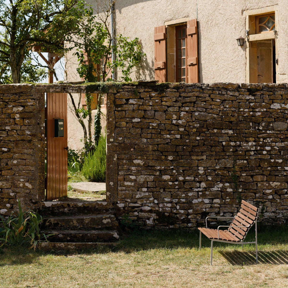 HAY Traverse Lounge Chair Outdoor Stuhl Esche geölt / Aluminium