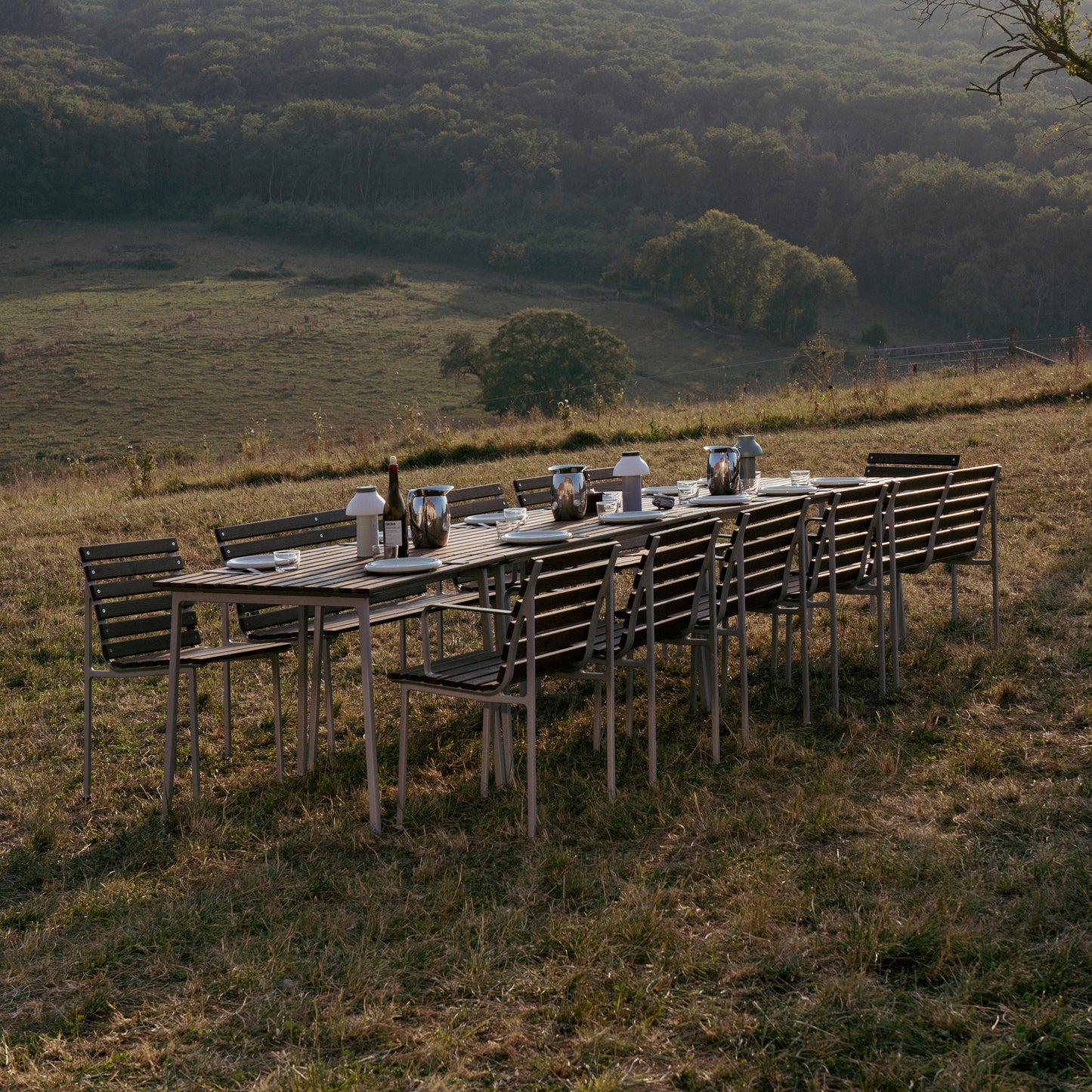 HAY Traverse Armchair Outdoor Armlenenstuhl Esche geölt / Aluminium